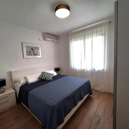 By The Sea Tkon, Pasman - 6262