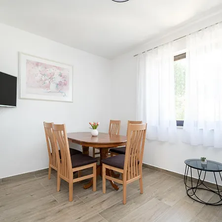 Apartament By The Sea Tkon, Pasman - 6262