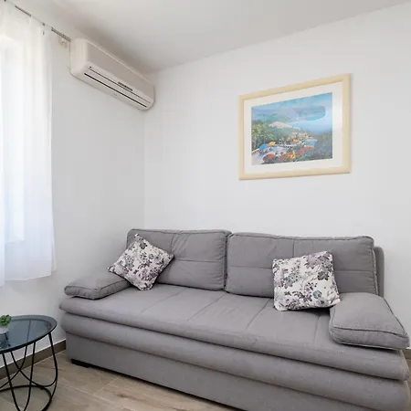 By The Sea Tkon, Pasman - 6262 Apartament *