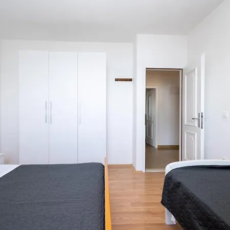 By The Sea Tkon, Pasman - 6262 Apartament